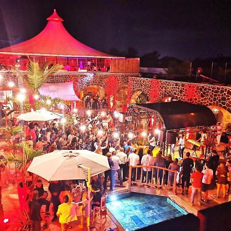 Hacienda Plaza Ξενοδοχείο Pereybere Beach Εξωτερικό φωτογραφία